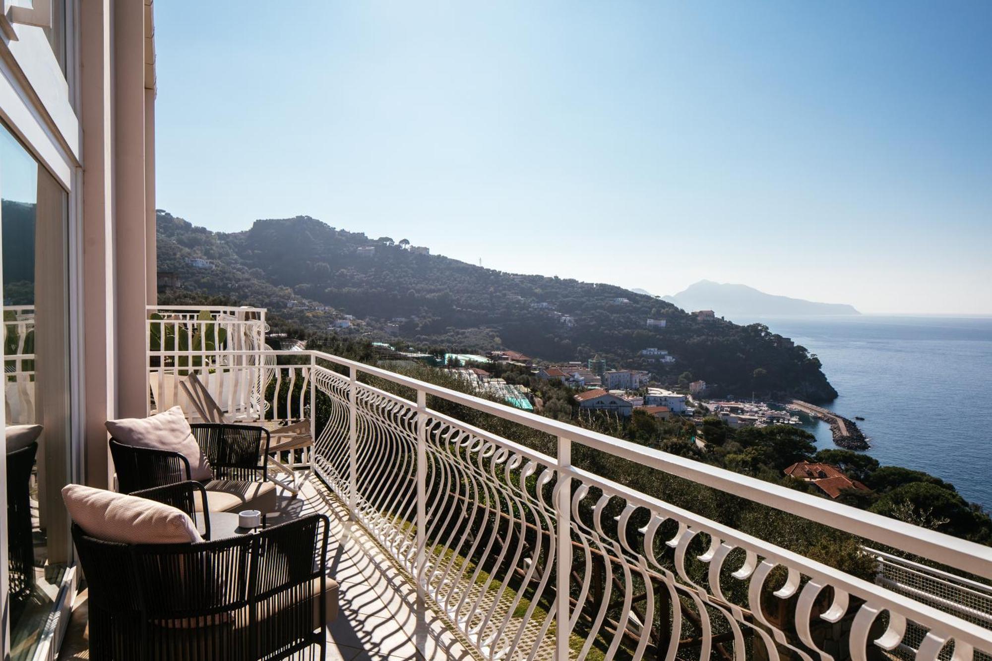 Villa Fiorella Art Hotel 마사루브렌세 외부 사진